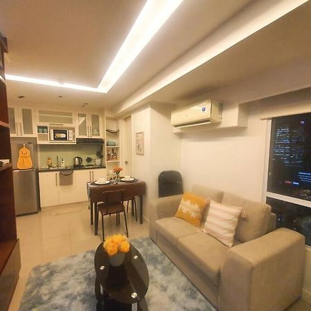 Bgc Taguig Cozy 2 Bedroom Loft, With Stunning Bgc Skyline View! 마닐라 외부 사진