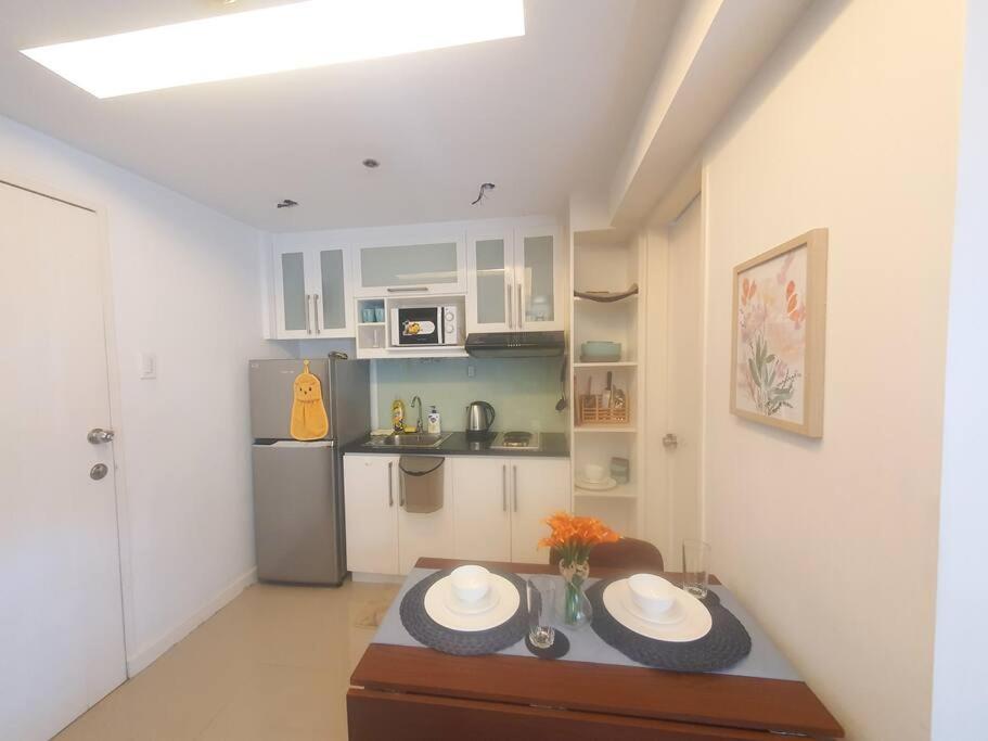 Bgc Taguig Cozy 2 Bedroom Loft, With Stunning Bgc Skyline View! 마닐라 외부 사진