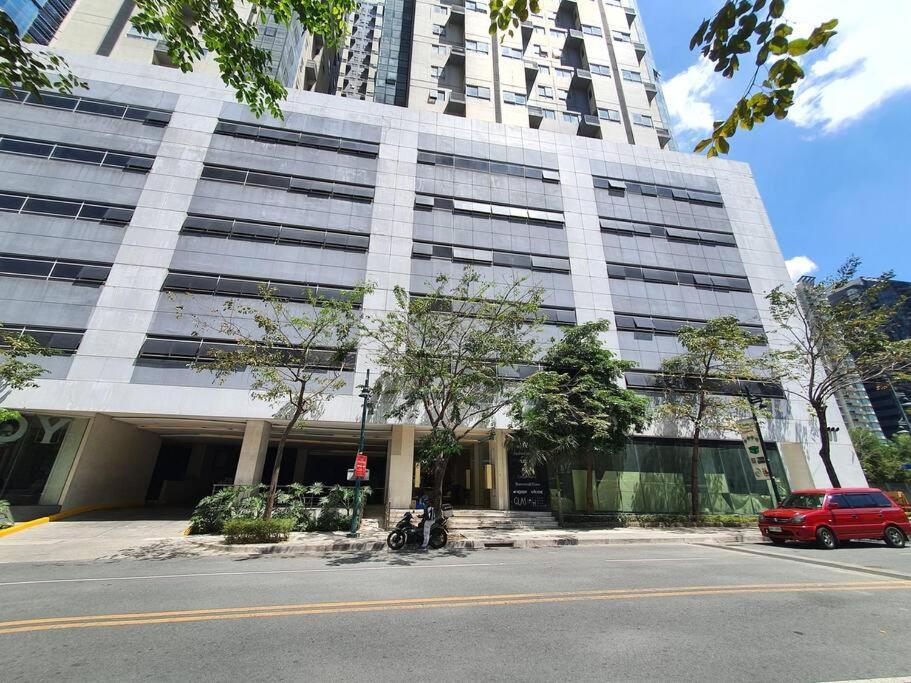 Bgc Taguig Cozy 2 Bedroom Loft, With Stunning Bgc Skyline View! 마닐라 외부 사진