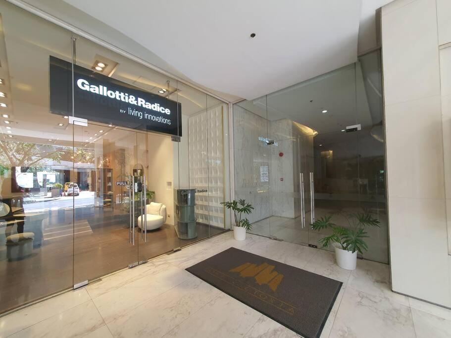 Bgc Taguig Cozy 2 Bedroom Loft, With Stunning Bgc Skyline View! 마닐라 외부 사진
